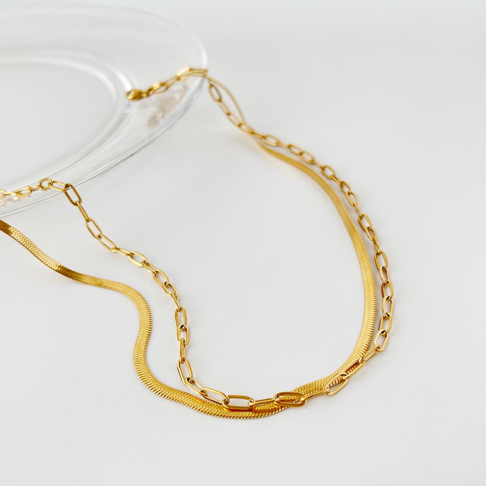 Ins nowy modny wszechstronny łańcuszek obojczykowy, ostrze długie O łańcuch splicing dwuwarstwowy tytan stal 18k złoty naszyjnik damski