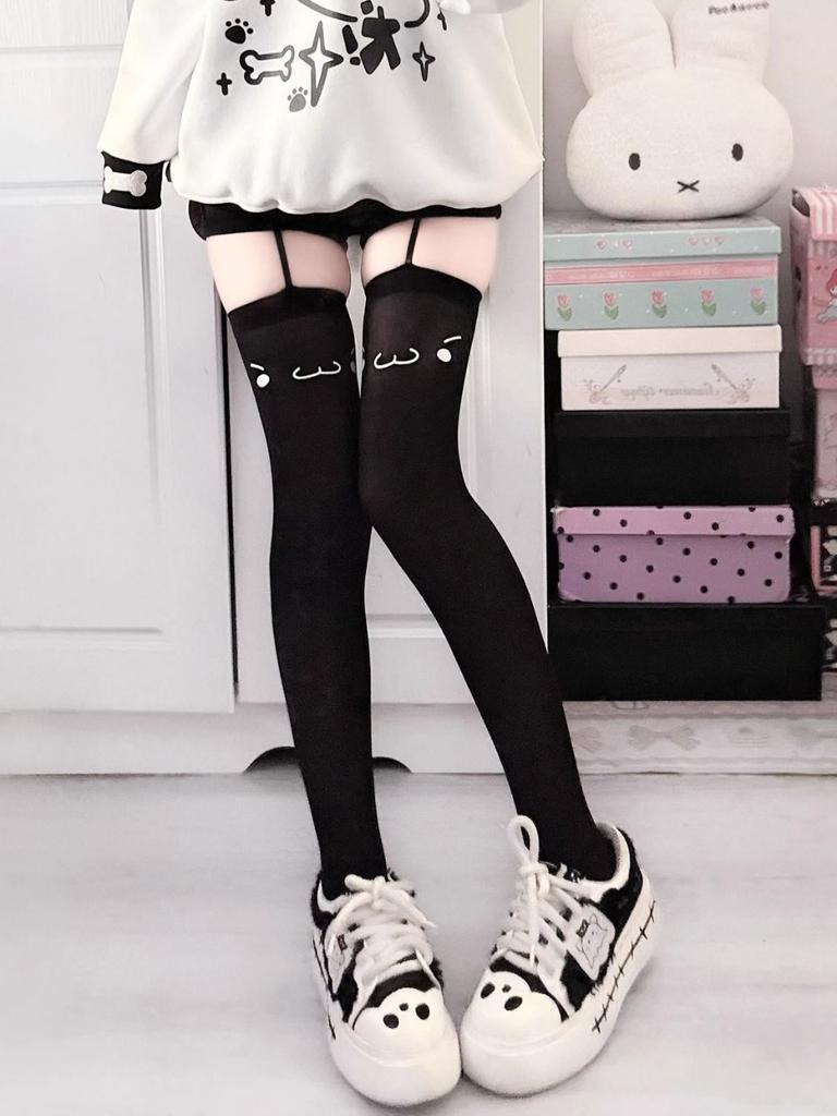 Two-Dimensional Yuanyan Expression Suspenders, Thigh Socks, Women'S Print Cartoon Jk Socks, Knee Socks, High Stockings, White Long