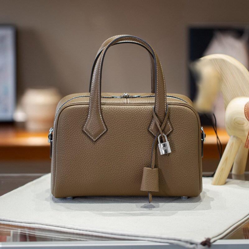 

2026 New Genuine Leather Women s Bag Head Layer 27cm Victoria Small Casual Large Capacity Handheld Diagonal Cross 27x17.5x11.5CM