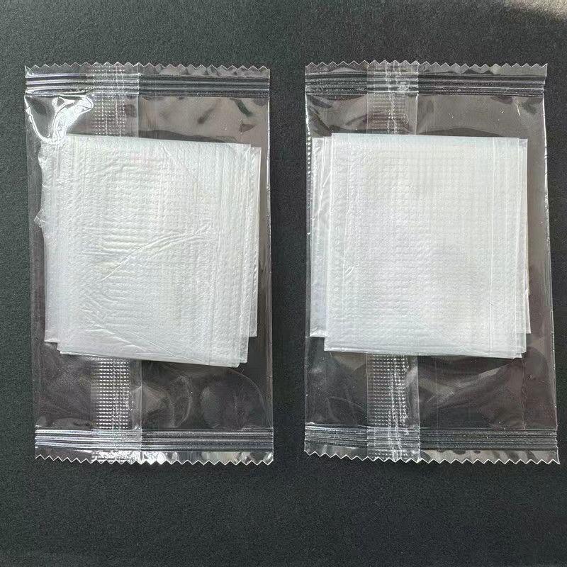 OEING Disposable PE Plastic Apron 60x95cm