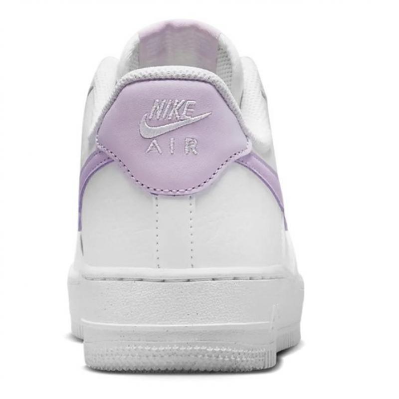 Nike Pantofi sport de damă Air Force 1 '07 Next Nature DN1430 105