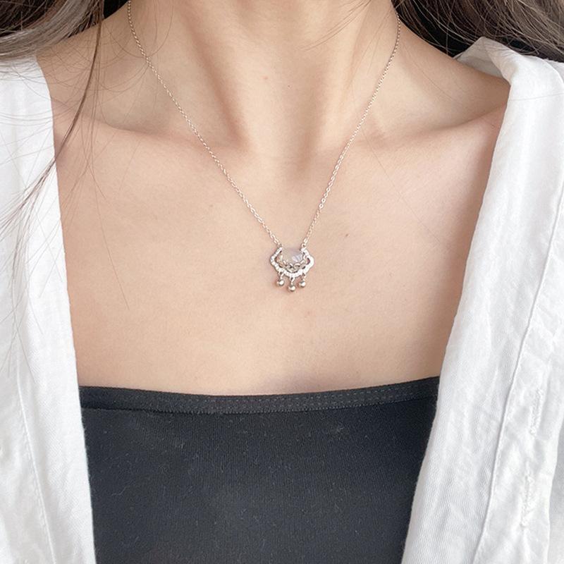 Chinese Style Pendant Necklace Ruyi Safety Lock Imitation White Jade Necklaces Female Longevity Jewelry Mother Daughter Gift