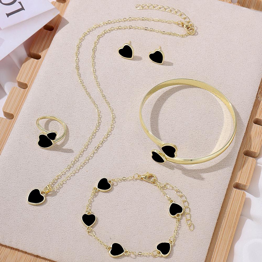 

Набор из 5 предметов с цирконами для женщин, Женские модные повседневные браслеты в форме сердца, Ожерелье, Серьги, Кольцо с цирконом, Подходит для повседневной носки,