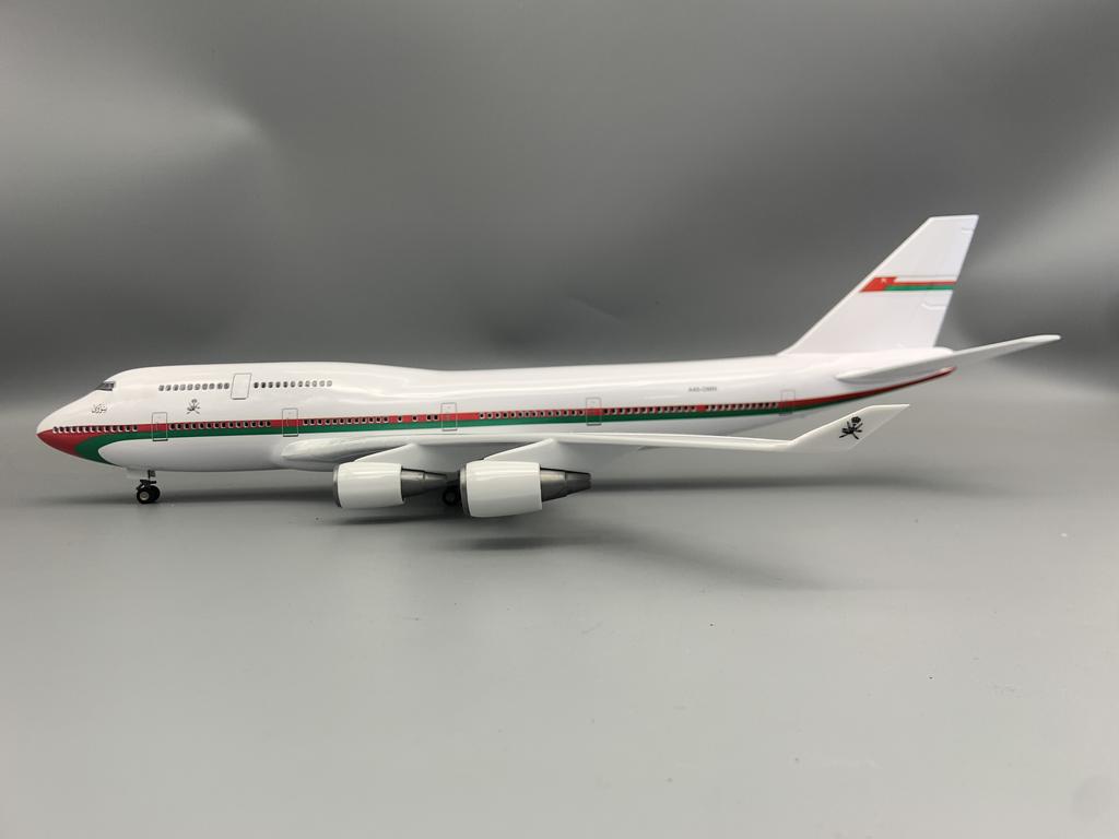 1/150 Scale b747 47cm B747 Presidential Aircraft of Oman Plane Model Resin Diecast Airplane Model Display Gifts Collection