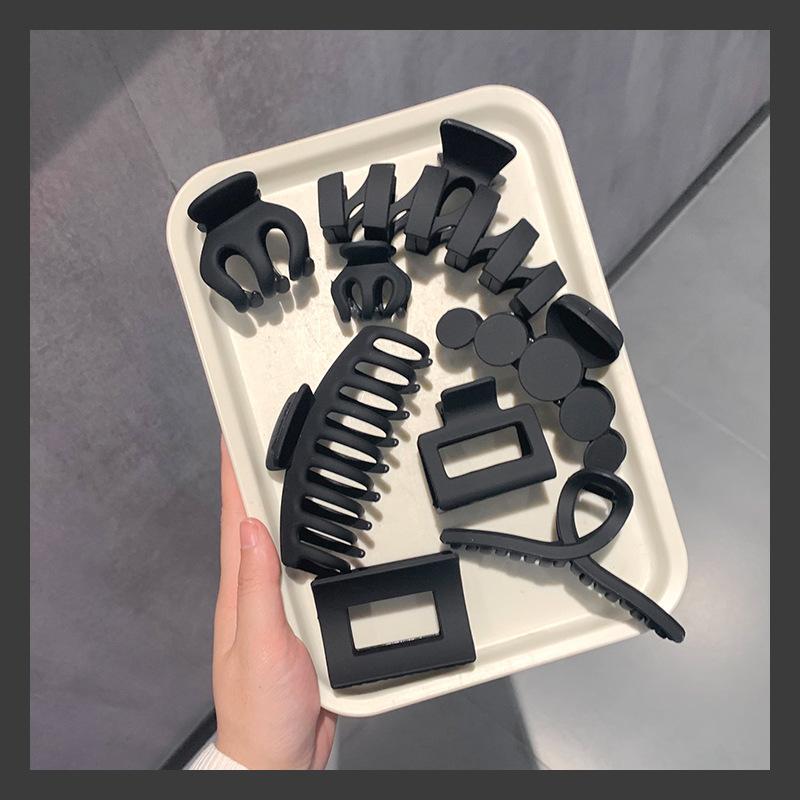 

8pcs Value 8 Pack~Grab Clip Large Simple Hair Clip for Women, Back of Head Hair Clip, High end Shark Clip, Explosive Hair Clip