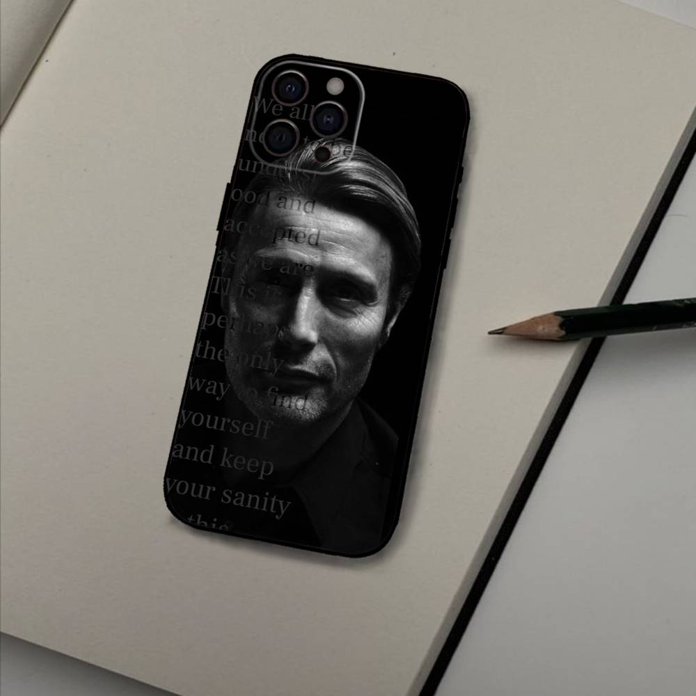 Mads M-Mikkelsen H-Hannibal Handyhülle Für iPhone 17 16 15 14 13 12 Max Plus Silikon Schwarze Hülle