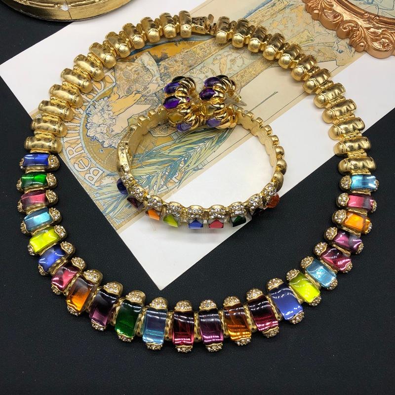 Mode Retro Hyunya Stil Vergoldet Echte Goldfarbe Zirkon Temperament Vielseitig Mittelalter Halskette Armband Ohrstecker Set