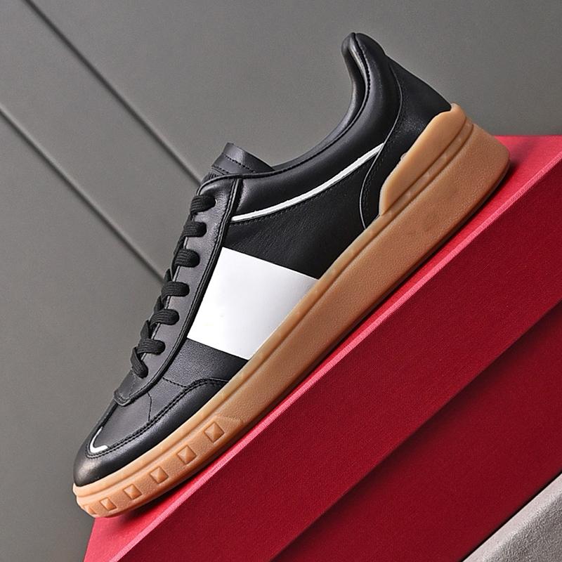 

Men Casual Shoes Leather Flat Fashion Vent Unisex Women Sneakers Comfortable Autumn 44 чёрный
