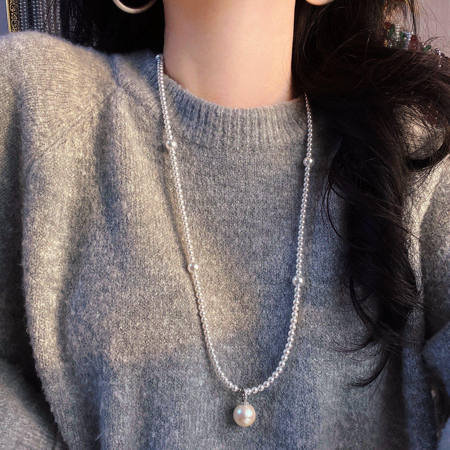 

Autumn And Winter Cold White Imitation Australian White Boutique High-Gloss Shijia Pearl Sweater Chain Necklace Collarbone Chain Women S Pendant
