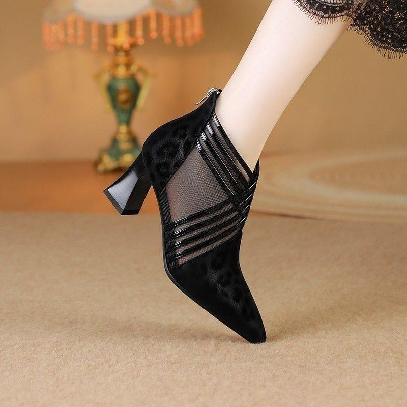 

Женские босоножки в корейском стиле с вырезами в римском стиле 2025 года – новые летние повседневные туфли на платформе с открытым носком, молнией и толстой подошвой, увеличивающие рост 35