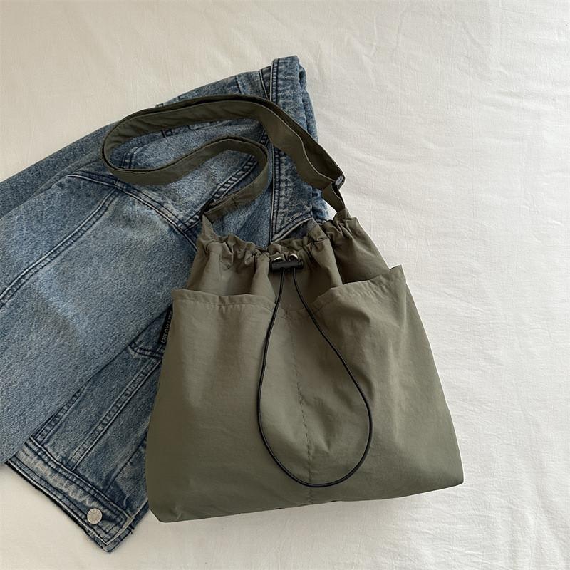 Stylish Street Trend Canvas Bucket Bag For Women 2024 Fashionable Large Capacity