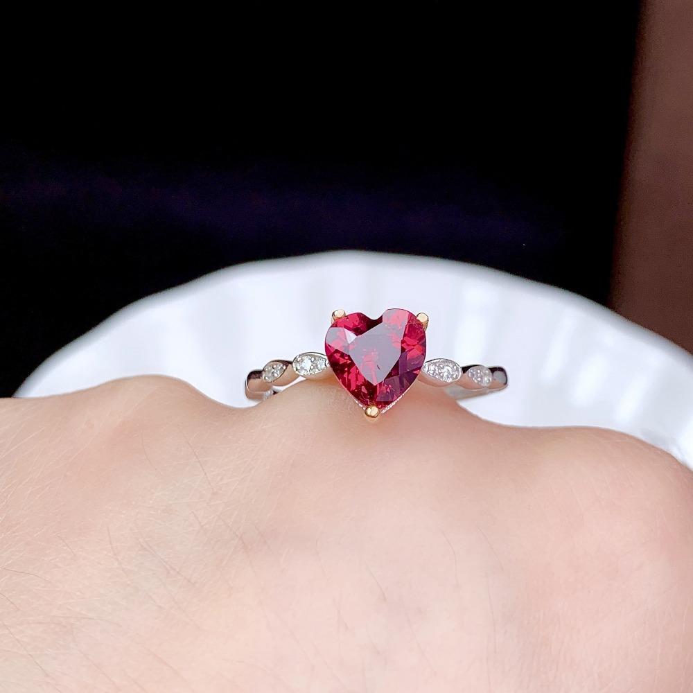 Open Ring Simple Rose Red Heart Shape Ring with Micro Inlaid Zircon and Pigeon Blood Red Gemstone