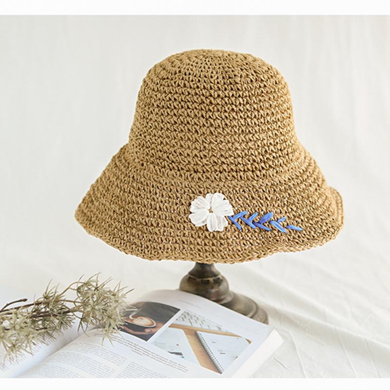 Fashion versatile trendy small daisy embroidered straw hat women's summer foldable bucket hat sun hat sun hat