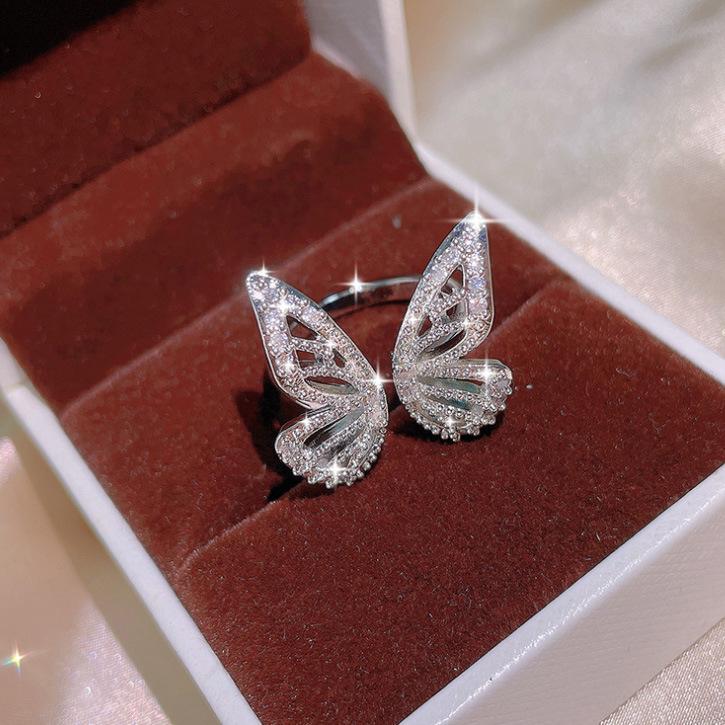 Butterfly Earrings Womens Ring Cold Wind Collarbone Chain Korean Short Necklace Trend Butterfly Three Piece Set