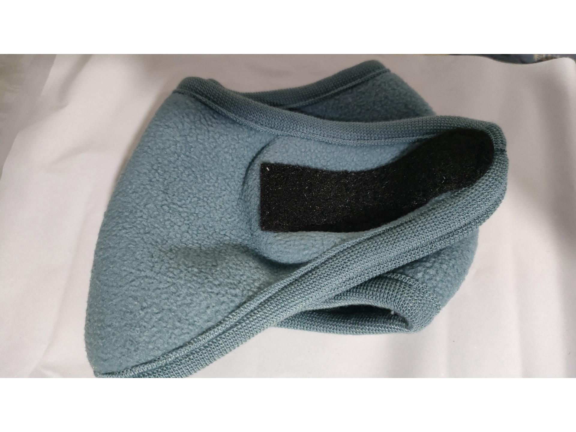 

Осенне-зимняя двухслойная флисовая спортивная повязка на голову с липучкой One Size чёрный