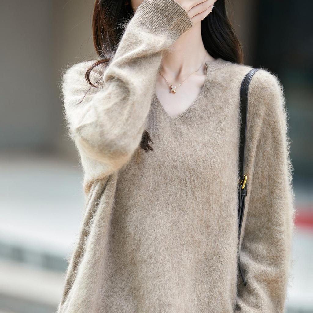 Autumn/Winter 2026 Cashmere Wool V-Neck Knitwear: Long Sleeve Solid Color Soft Sweater Top