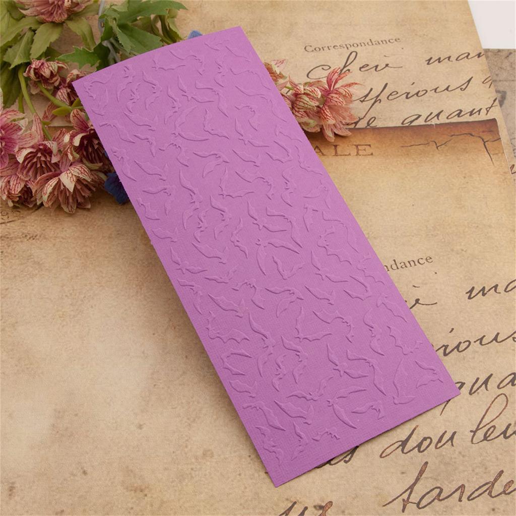 Bat Embossing Folder Embossing Stencil Plastic Embossing Templates for Christmas Card Making Scrapbooking DIY