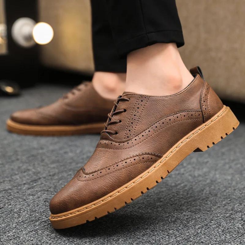 Luxury Men's Oxford Shoes High Quality Brogue Dress Shoes for Men Breathable Lace-up Moccasins Classic Business Men Dress Shoes