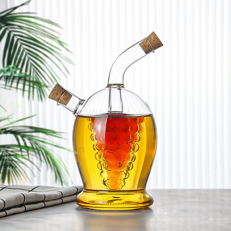 Double-layer Glass Oil Jug 2-in-1 Oil Vinegar Bottle Home Creative Double-mouth Cork Shaped Glass Oil Jug Kitchen Seasoning Tool