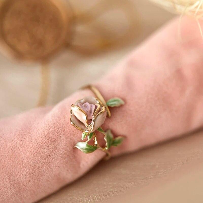 Süße, romantische Emaille-Verlobungsringe mit rosa Rosenblüte für Frauen, Retro, exquisiter, verstellbarer Schmuck, Geschenke für die Freundin