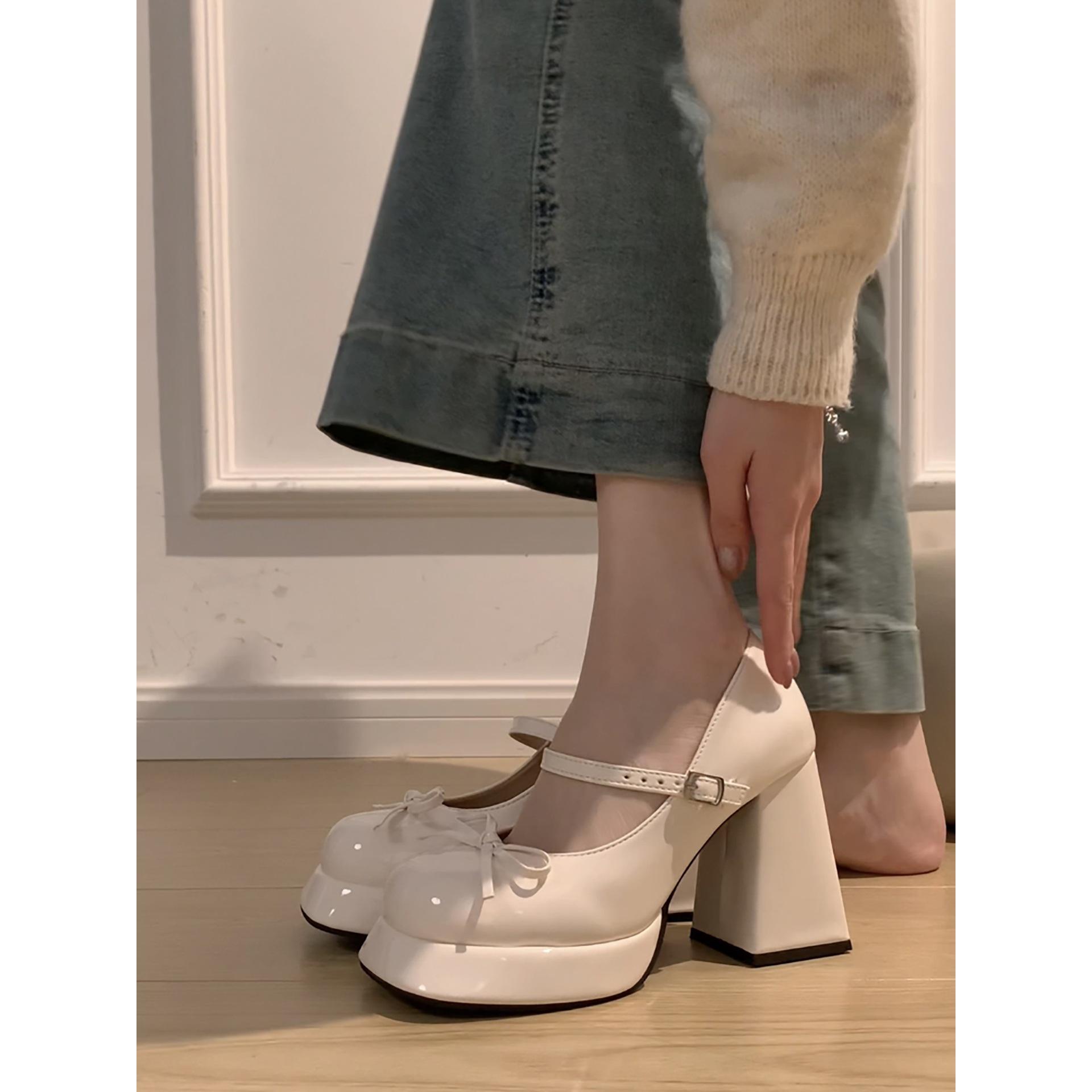 White high-heeled small leather shoes women s thick-heeled Mary Jane shoes 34