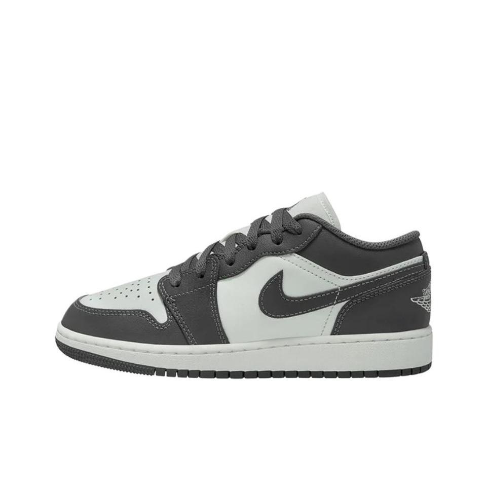 Jordan Air Jordan 1 Abrasion Resistant Abrasion Resistant Low top Vintage Basketball Shoes Women's Azure 553560-044(Team24-S-BOX)