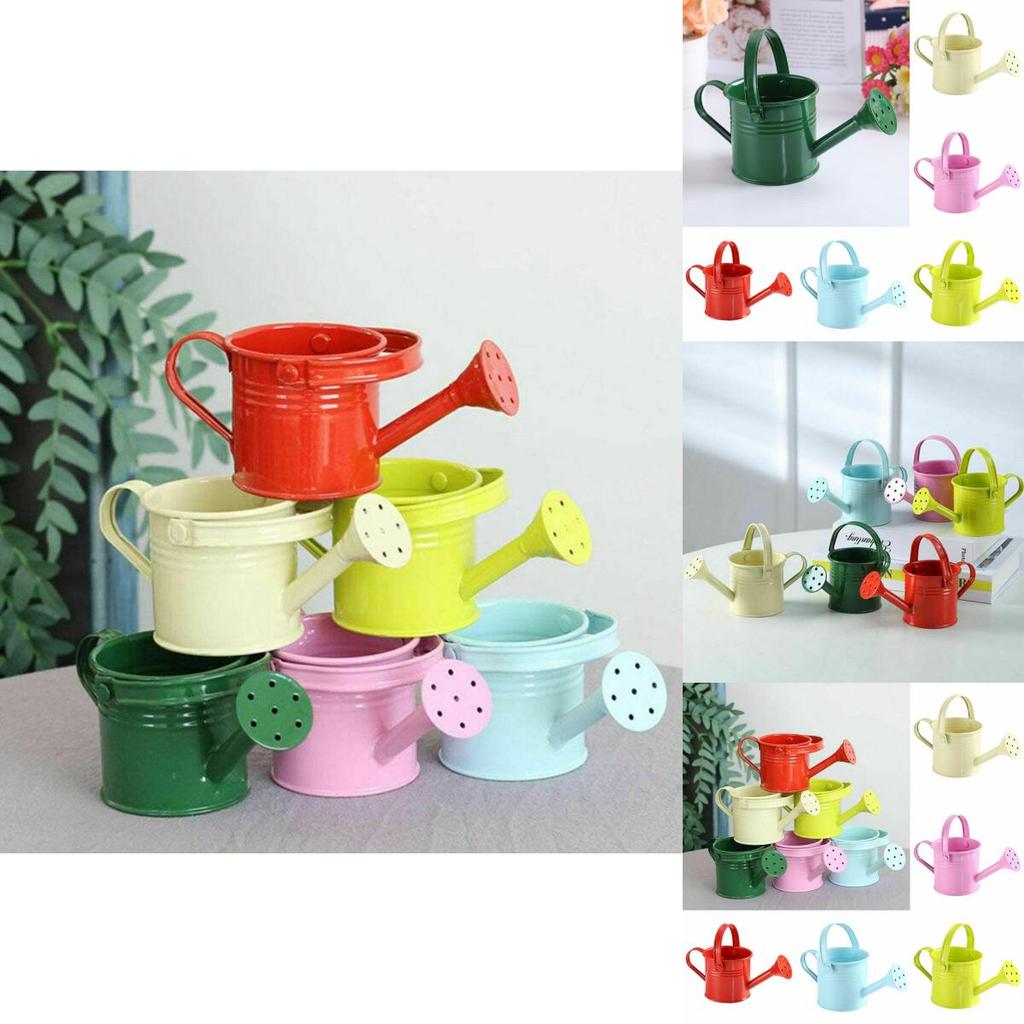 Eleganter, beigefarbener Mini-Wasserkocher mit Blumenmuster, Sprühfunktion, Metalltopf für die Heimdekoration