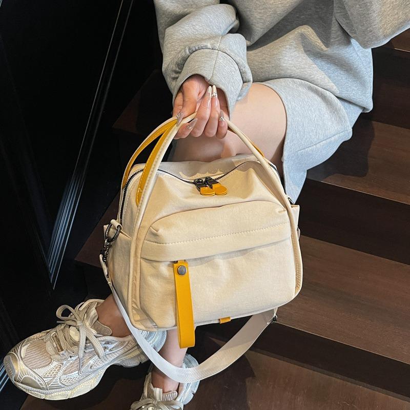 Casual versatile nylon cloth small bag New fashion portable shoulder bag Commuter messenger bag