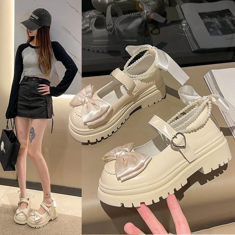 

British style bow small leather shoes women s 2024 round head retro one-word buckle Mary Jane shoes women 40