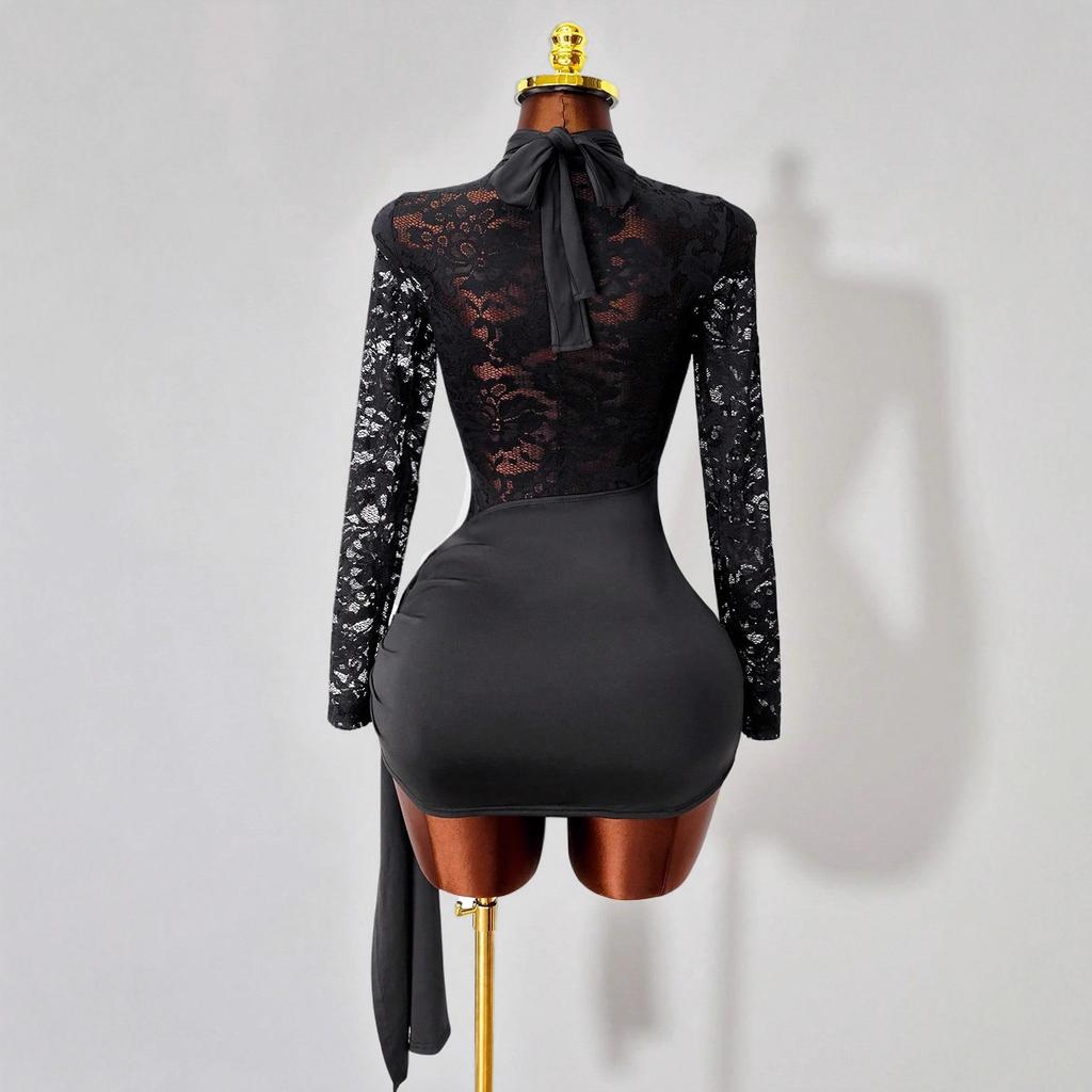 Spring and Autumn New Ladies Sexy Spice Girls Solid Color Neck Strap Lace Perspective Long Sleeve Hip Wrap Dress