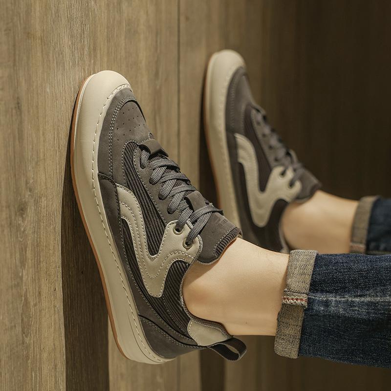 Breathable Casual Plimsolls for Men Slip on Shoes with Soft Soles for Commuting Beige Shoes Early Autumn Four Seasons Skateboard