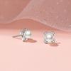 Clover Stud Earrings Women's Light Luxury Niche Design Sense Imitation Pearl Lucky Leaf Earrings