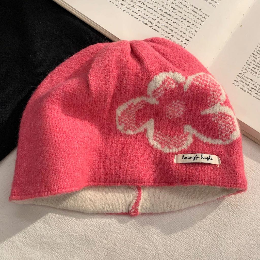 Korean ins retro jacquard knitted hat children's season new warm cold hat showing face small headhat