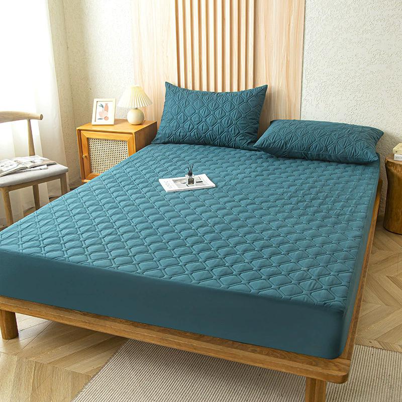 Waterproof Fitted Bed Sheet with 360 Elastic Band Quilted Mattress Protector Cover for Single Double King Queen Size Bedsheet