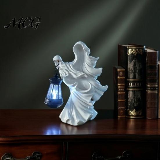Mysterious Gothic Halloween Accessory Witch Resin Lantern, Ghoul Terrifying LED Night Light, Art Sculpture Waterproof Hell Reaper Spooky Tabletop