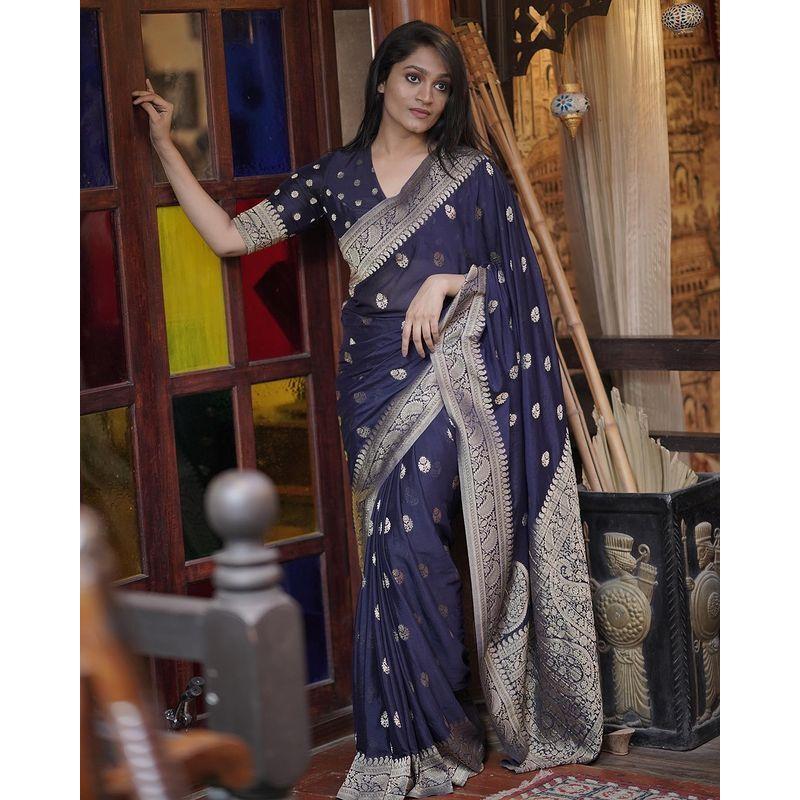 This Beautiful Saree Is Elegantly Decorated with Gorgeous Solid Jacquard Weave That Gives a Perfect Look To the Outfit.