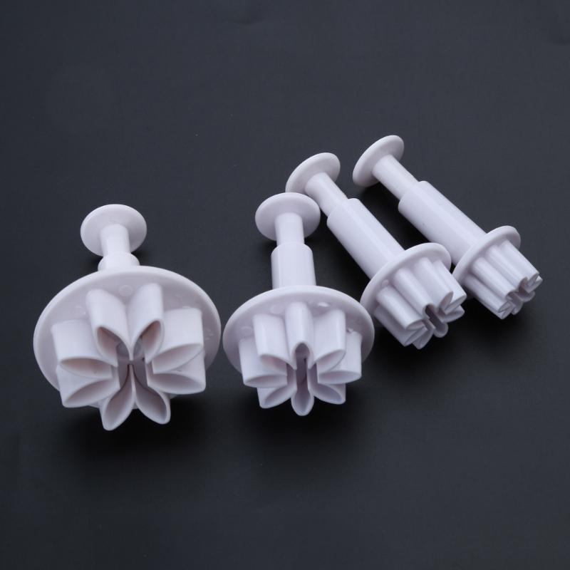 Set of 3 DIY Fondant Mold Multi-Shapes Fondant Stamps Kitchen Baking Tools Plastic Material Baking Supplies for Children
