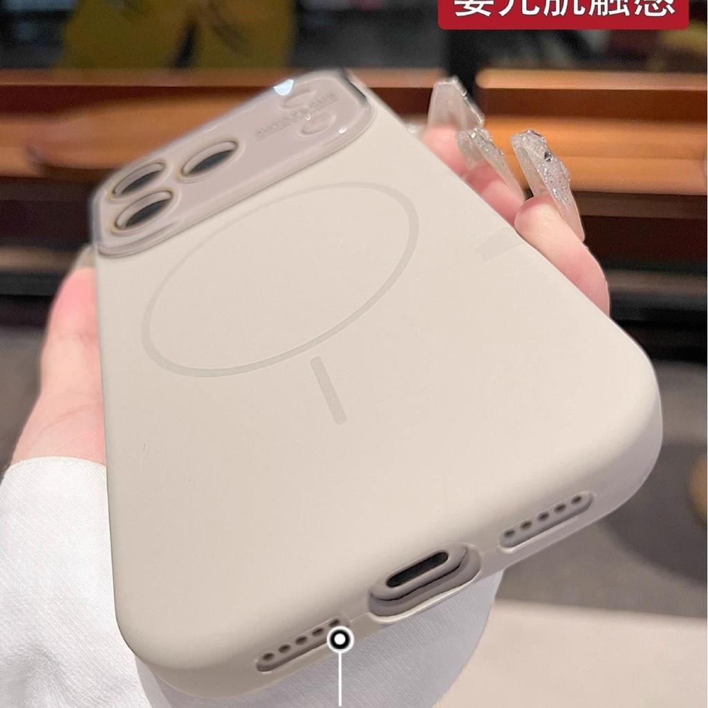 Applicable to iPhone17 large window liquid silicone mobile phone case Apple 16 fine ring magnetic attraction all-inclusive matte 15 hard case