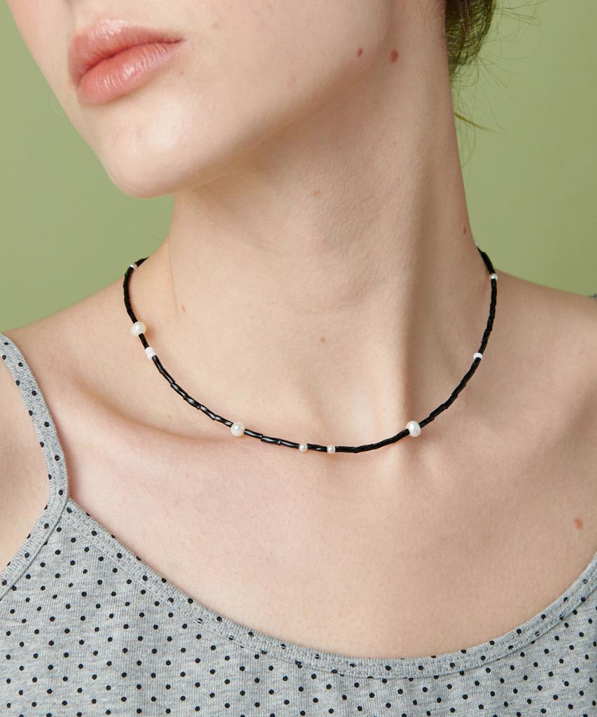 Matias Pearl Dot Necklace