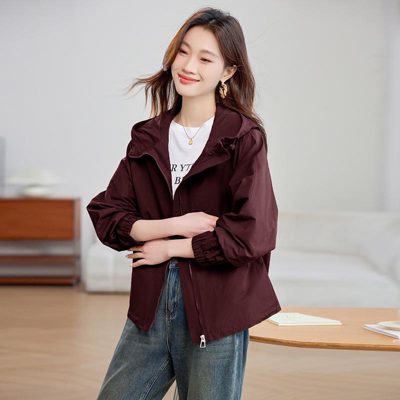 Damen Kurzer Trenchcoat mit Kapuze - 2025 Koreanischer Stil, Modisch & Vielseitig für Frühling/Herbst