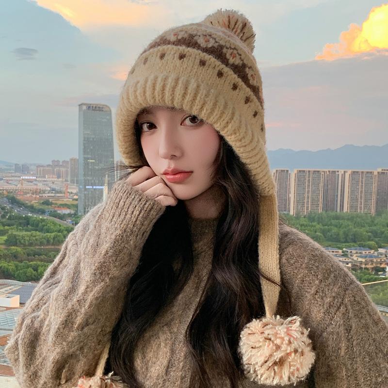 Bandage Red Hat Women's Autumn and Winter Retro Knitted Wool Hat Outdoor Thermal Bald Hat
