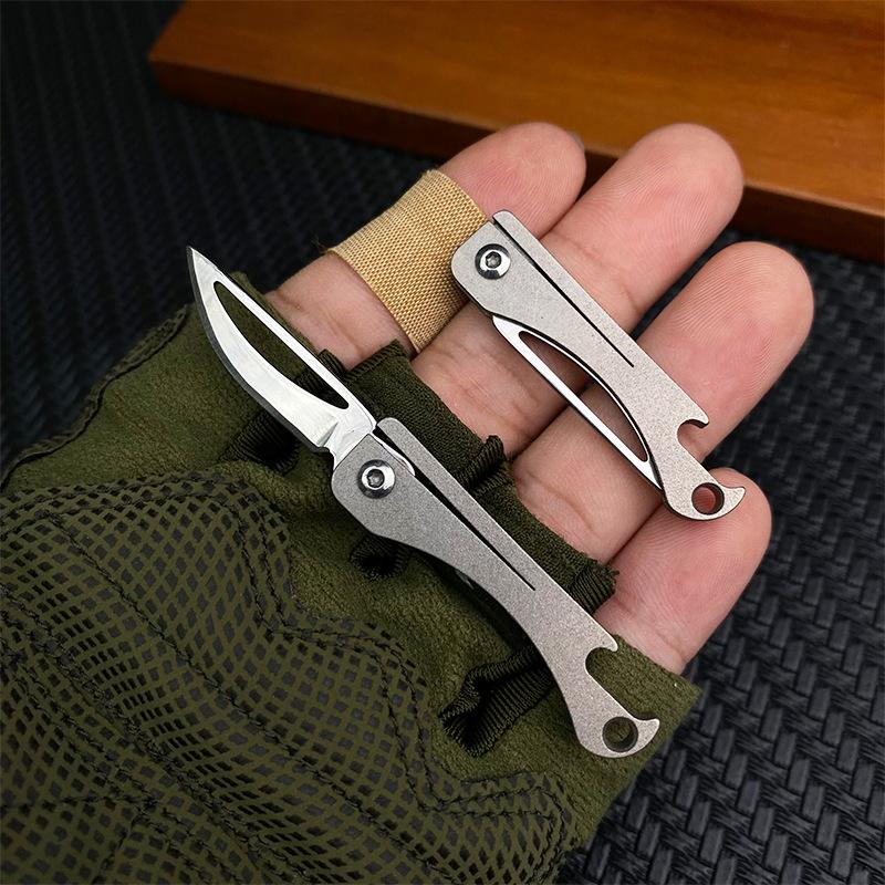 Mini Folding Knife Corkscrew Titanium alloy Knife Portable Pocket Knife Knife-edge Fruit Knife EDC Portable Emergency Tool