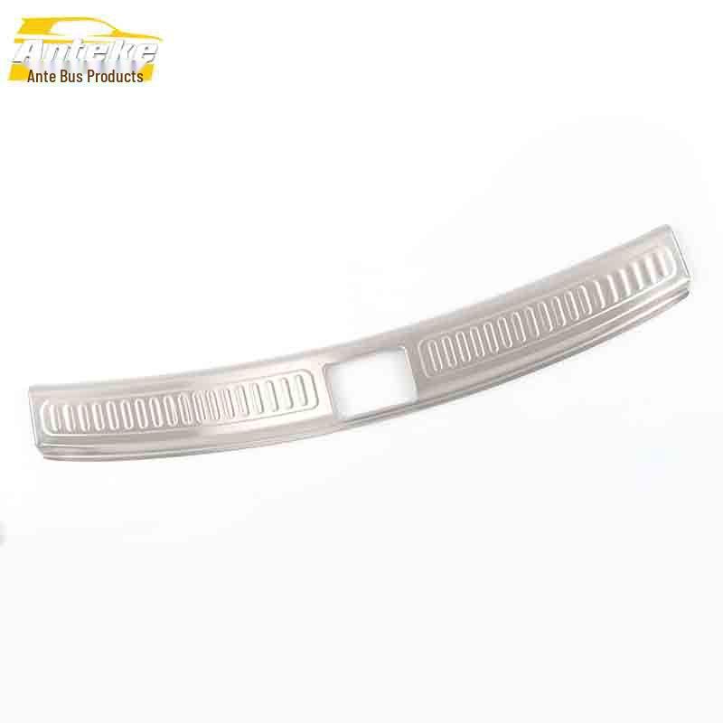 Zotye SR9 Rear Guard Plate: Stainless Steel Trunk Protection Sticker & Tailgate Accessory