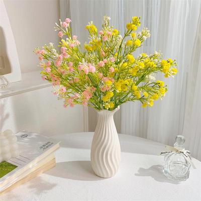 Künstlicher Blumenstrauß aus getrocknetem Schleierkraut – Dekoratives Blumenarrangement