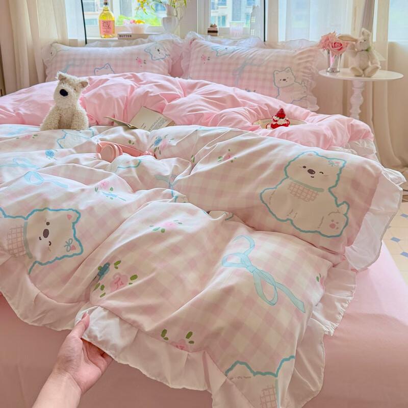 Lilang West Highland Lace Bedding Set