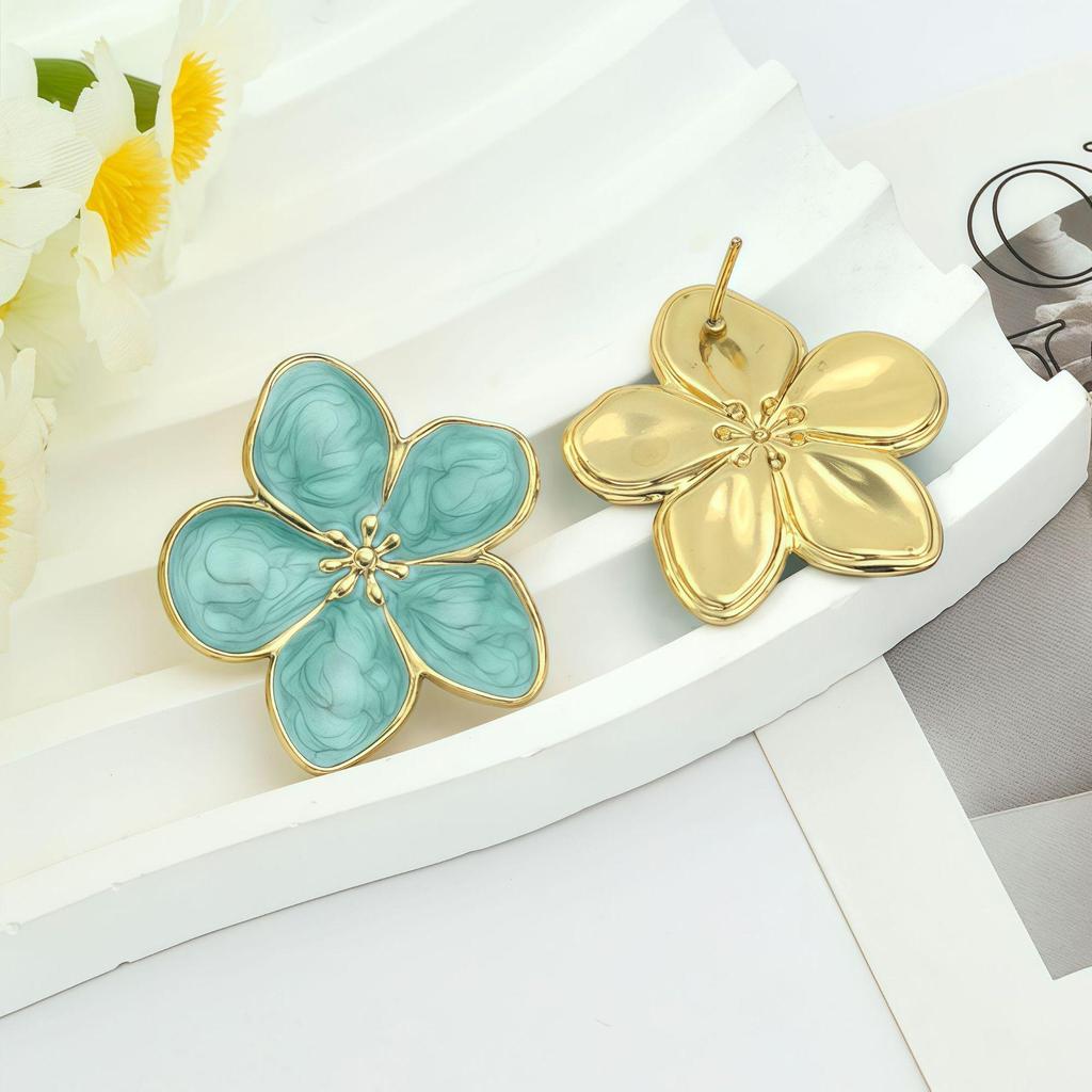 European Summer Stainless Steel Flower Stud Earrings - Stylish, Simple Design for Women