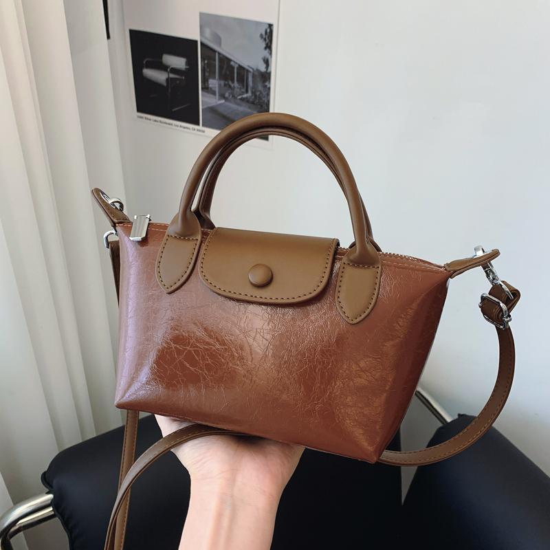 

Модная брендовая сумка, новая модная сумка через плечо, высококачественная женская сумка, модная нишевая сумка для отдыха, женская сумка через плечо (20cm<Max Length<30cm)