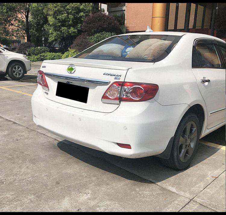 Kohlefaser-Heckspoiler für Toyota Corolla Modelle 2007-2013: Sportliche Modifikation