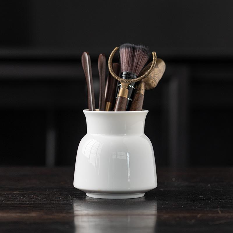 

Suet jade porcelain tea ceremony six gentlemen set, ebony kung fu tea set, tea clip, tea making tool accessories