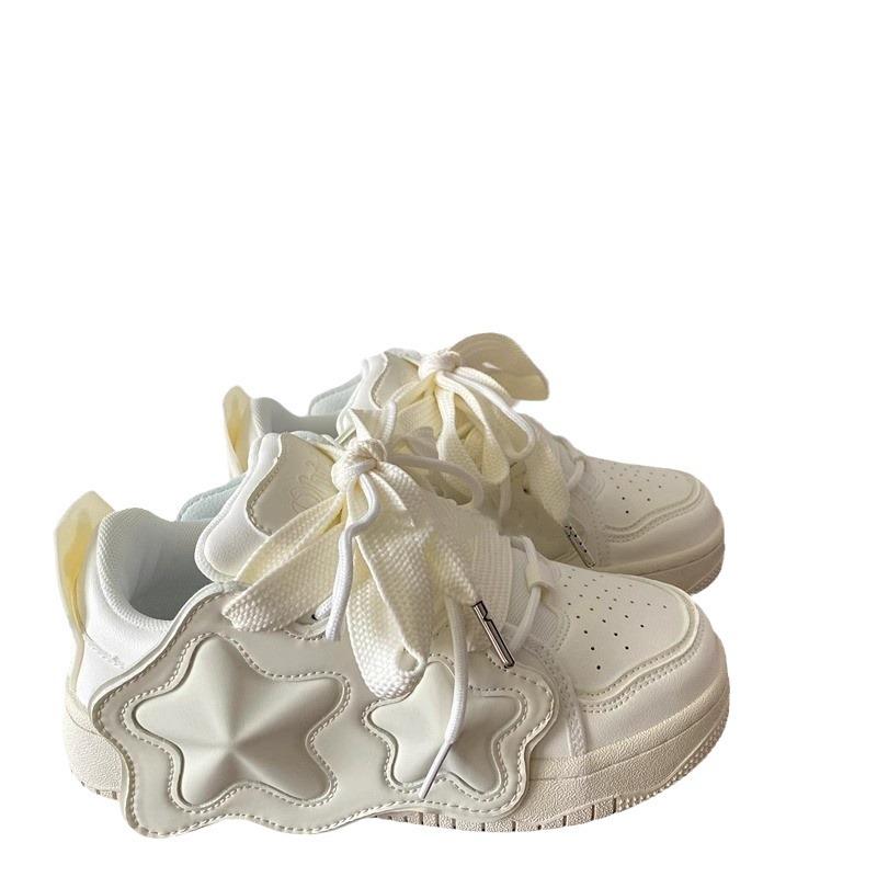 Little white shoes women's autumn 2025 new models with skirts, shoes women's ins niche design casual versatile board shoes women's shoes